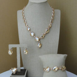 Beautiful Crystal Set (4Pcs)