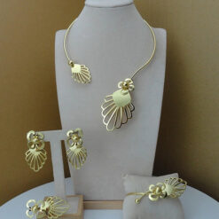 The Broken Wing Choker Set (4Pcs)