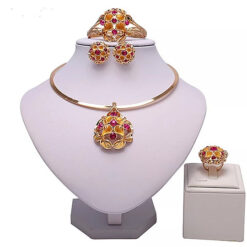 The Pink Crystal Choker Set (4Pcs)