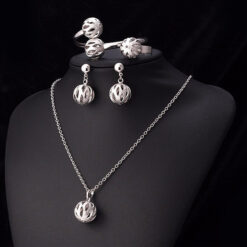 Unique Ball Pendant Set (4Pcs)