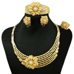 Flower Detail Gold Plated Set (4Pcs)
