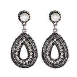 The Black Oval Crystal Earrings