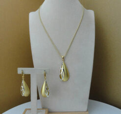The Stunning Flame Pendant Set (2Pcs)
