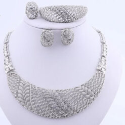 Leaf Pattern Crystal Set (4Pcs)