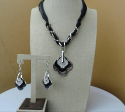 The Brilliant Twist Set (2Pcs)