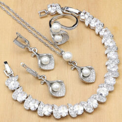 White Pearls Horn Style Set (4Pcs)