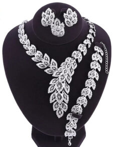 Peacock Style Leaf Drop Set (4Pcs)