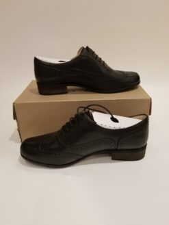 Easy Black Court Shoe